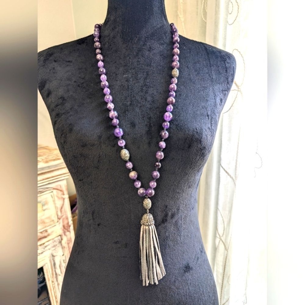 NWT Chico's Willa Pendant Necklace